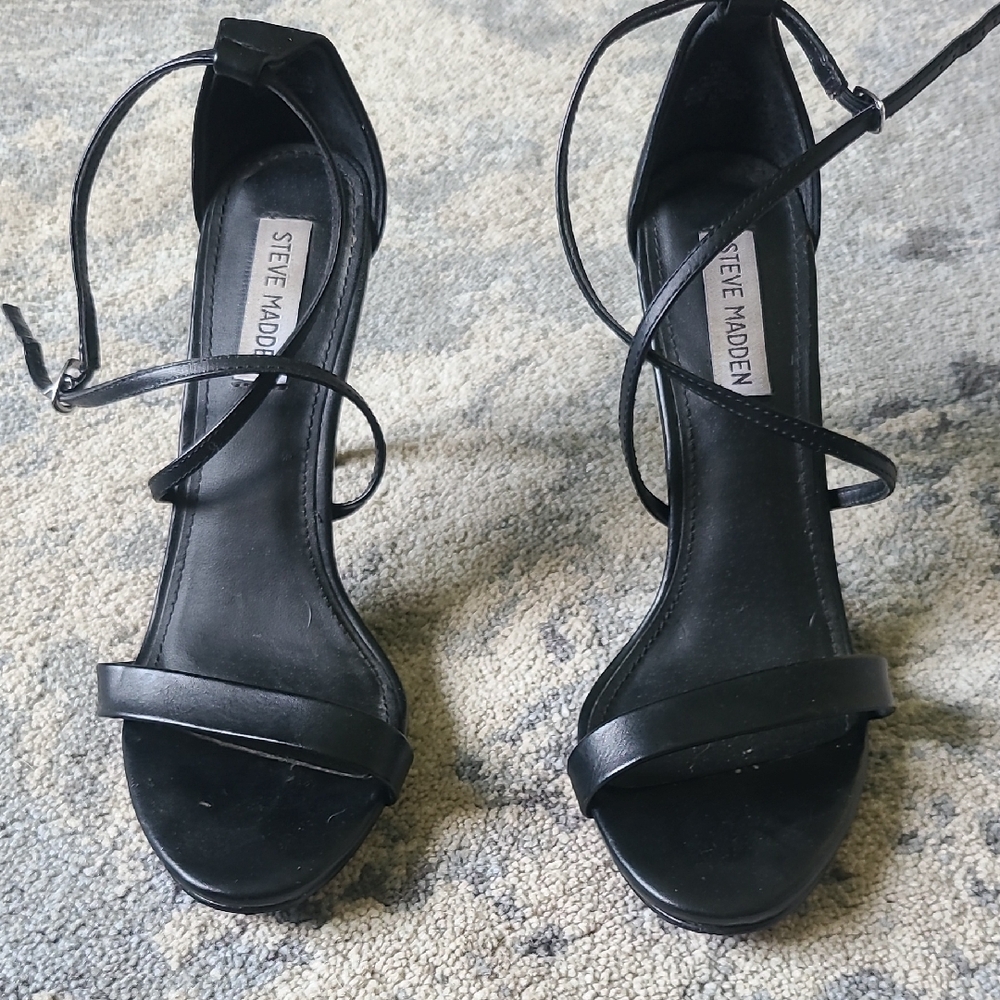 Steve Madden Elegant Black Strappy Heels
